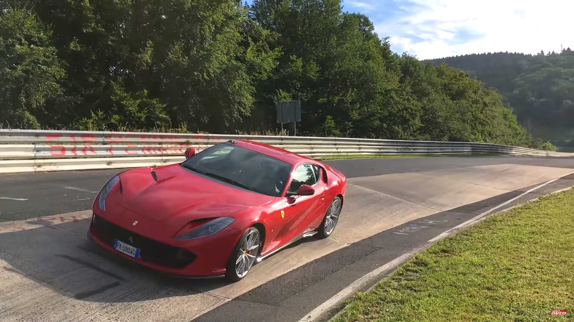 فراری 812 Superfast