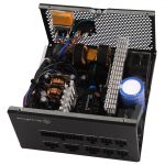 منبع تغذیه SilverStone ET700 میان رده ارزشمند