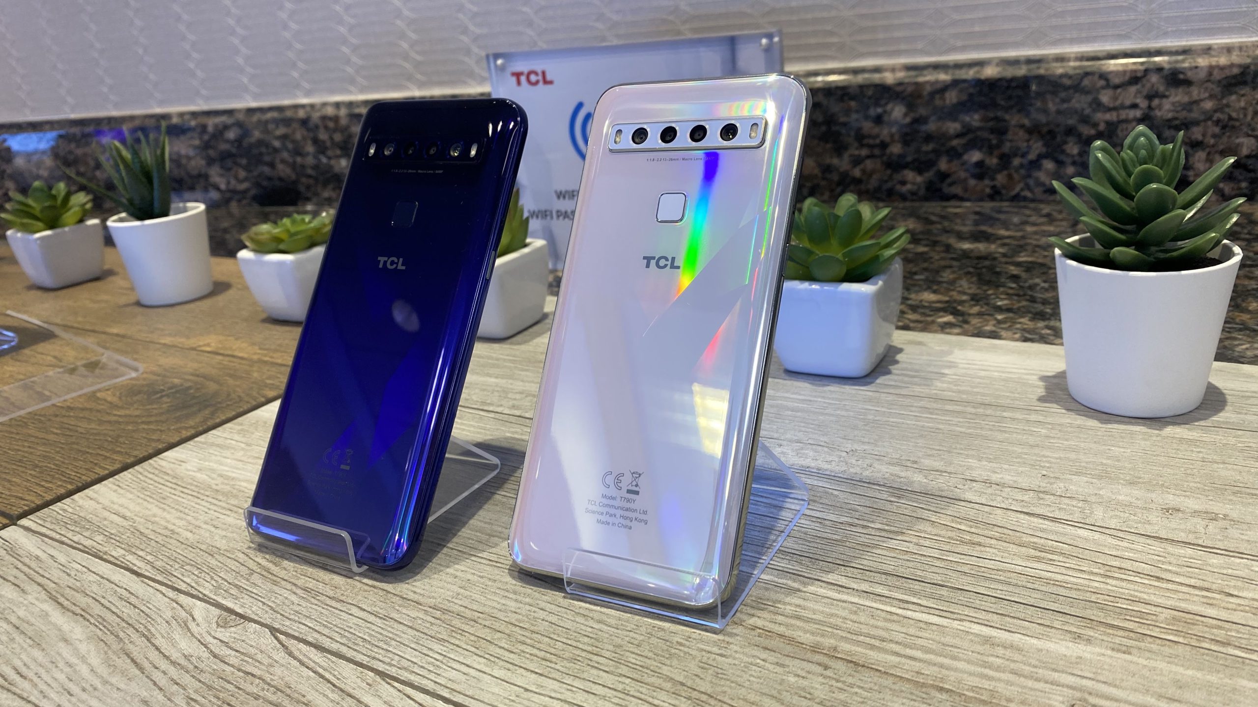 گوشی های هوشمند TCL در نمایشگاه CES 2020