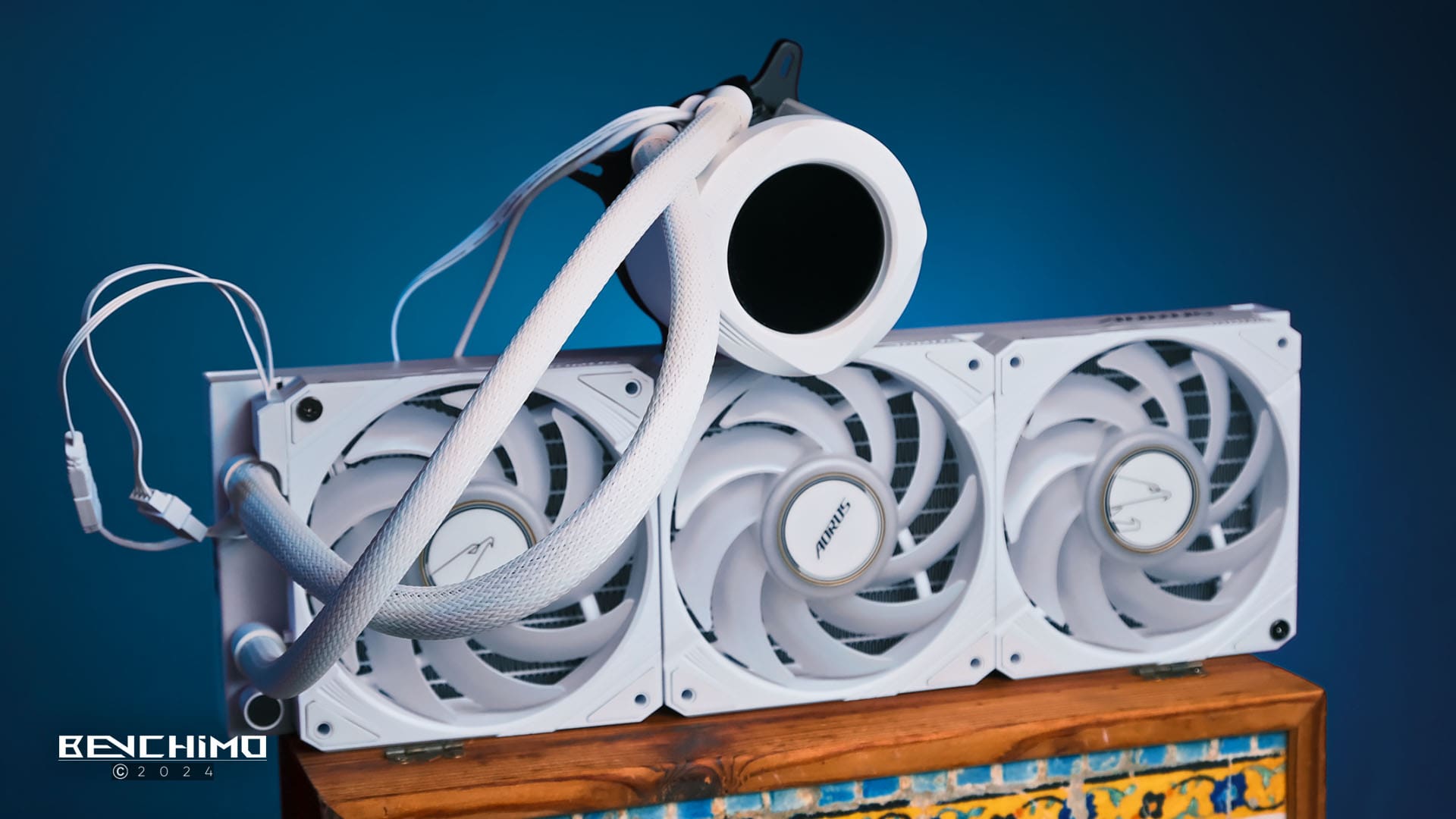 مشخصات خنک‌کننده مایع پردازنده AORUS WATERFORCE X II 360 ICE گیگابایت