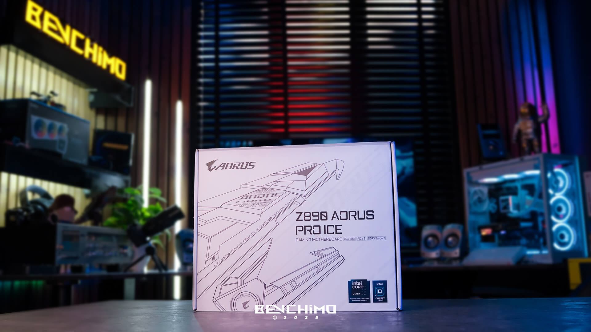 جعبه مادربرد Z890 AORUS Pro Ice