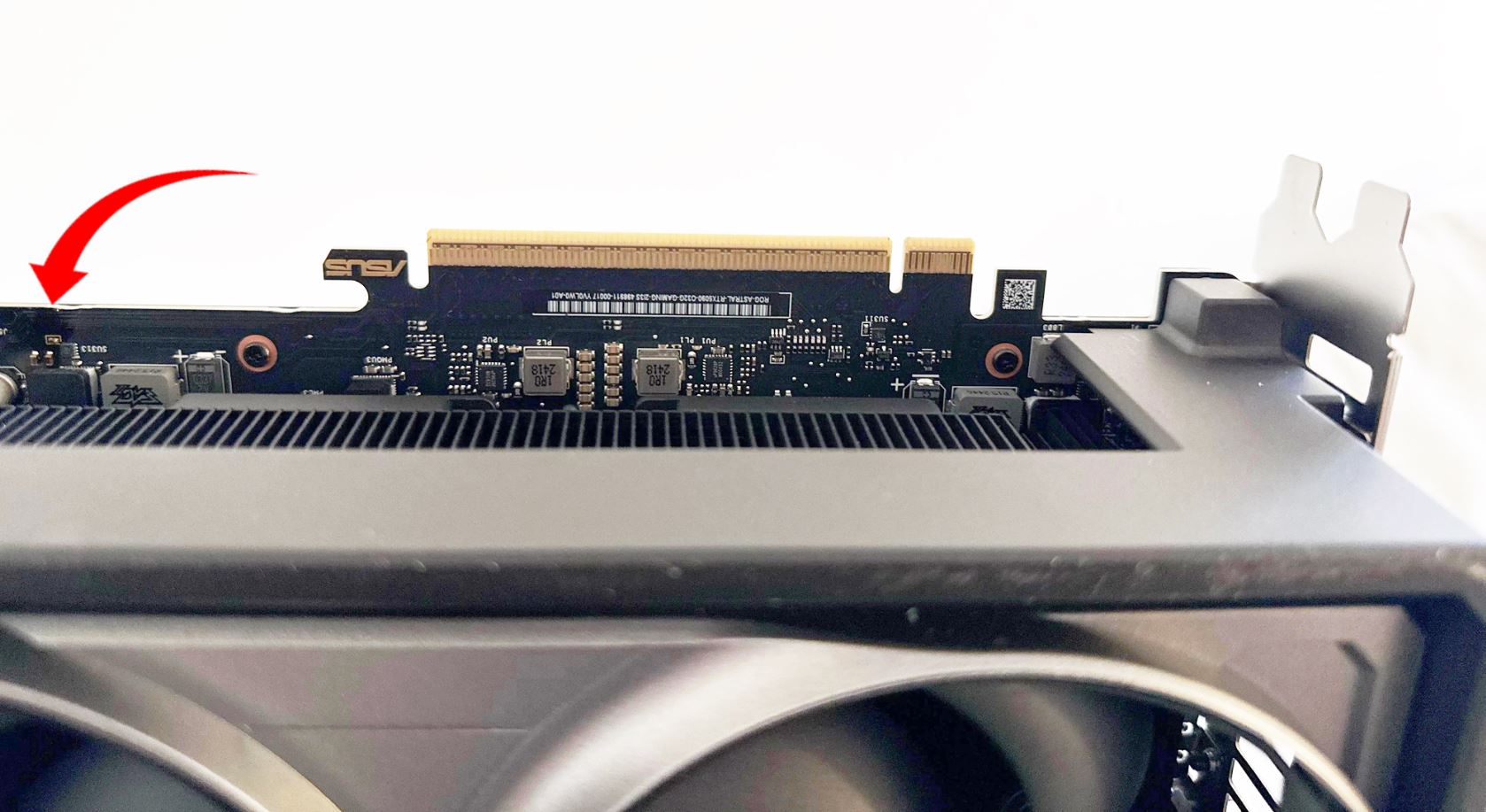 کارت گرافیک ASTRAL RTX 5090 حین وبگردی آتش گرفت !