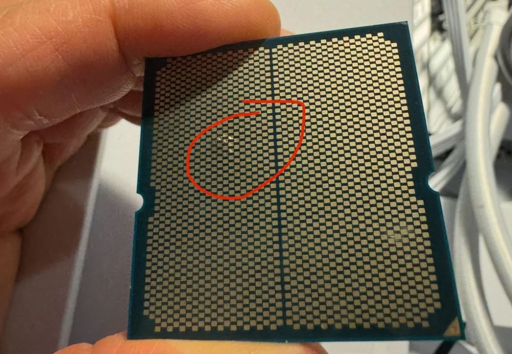 یک مورد دیگر از خرابی پردازنده Ryzen 9 9950X3D روی مادربرد ASRock X870 Pro RS اتفاق افتاد