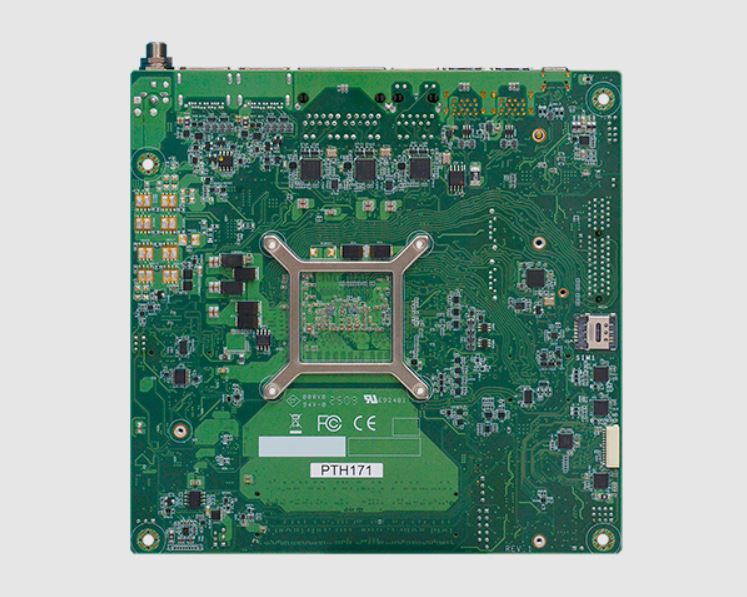 مادربرد صنعتی Mini-ITX با پردازنده Panther Lake-H اینتل