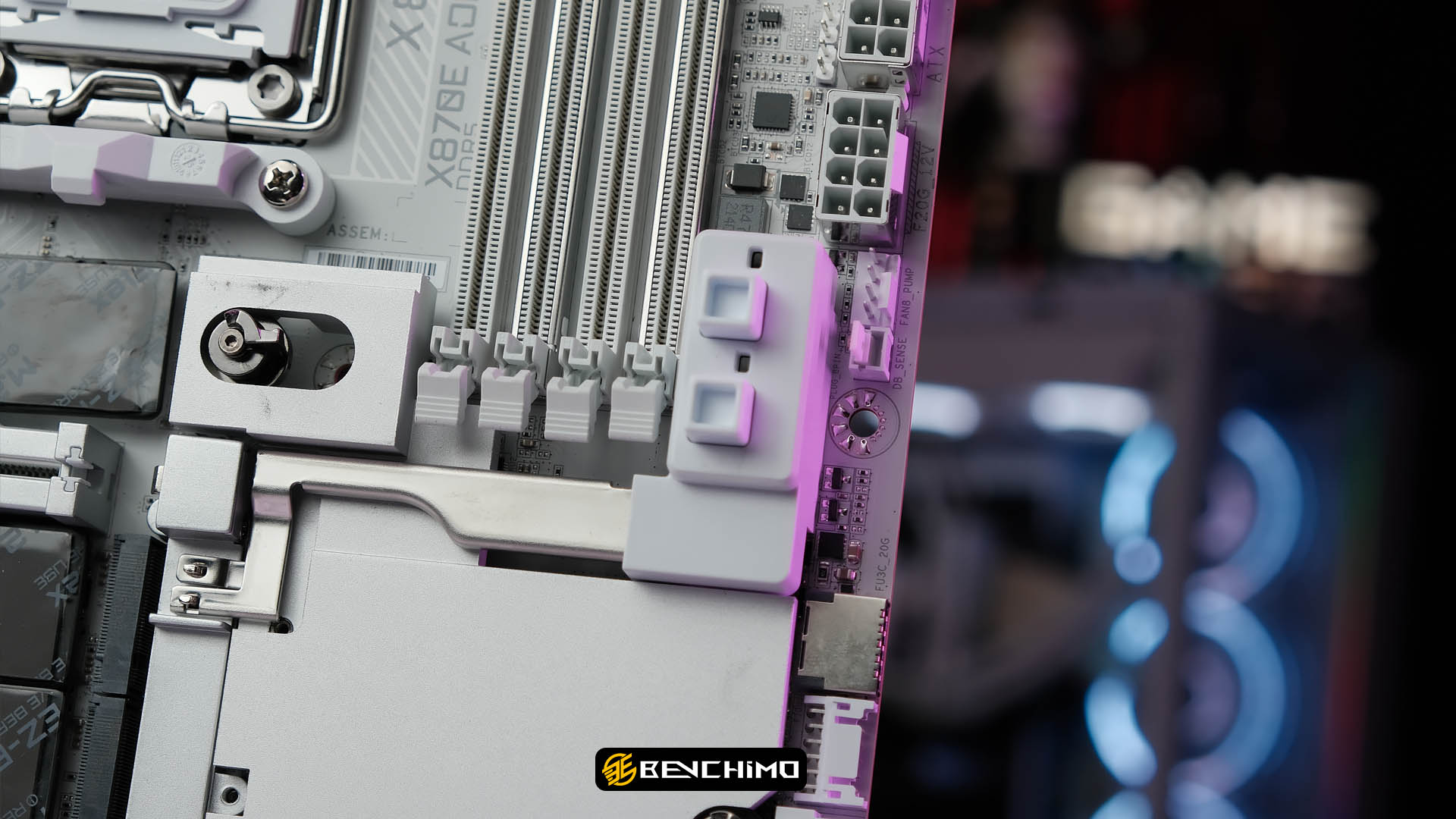 نصب بدون ابزار مادربرد X870E AORUS MASTER X3D ICE گیگابایت