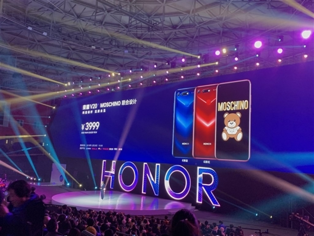 مراسم رونمایی هوآوی Honor v20