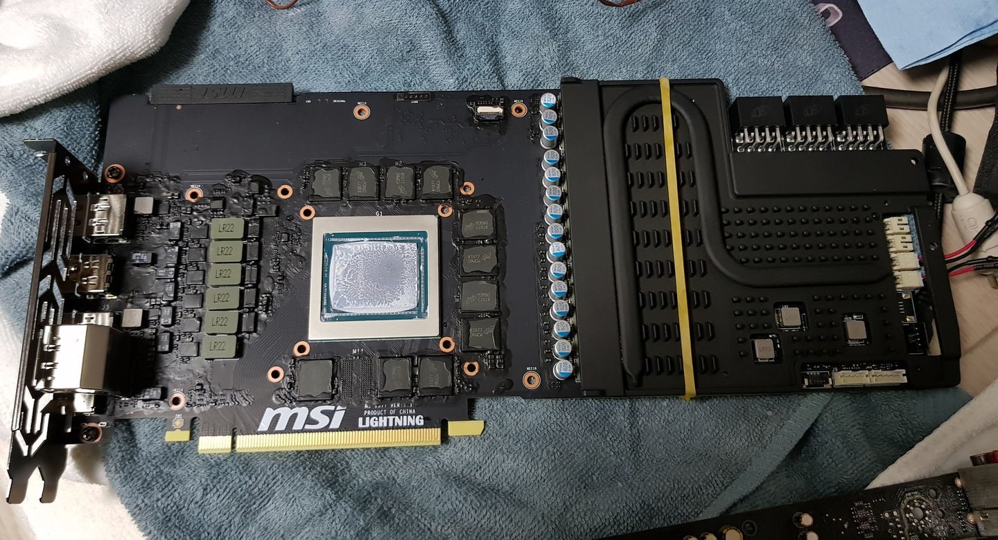 کارت گرافیک MSI RTX 2080 Ti Lightning Z
